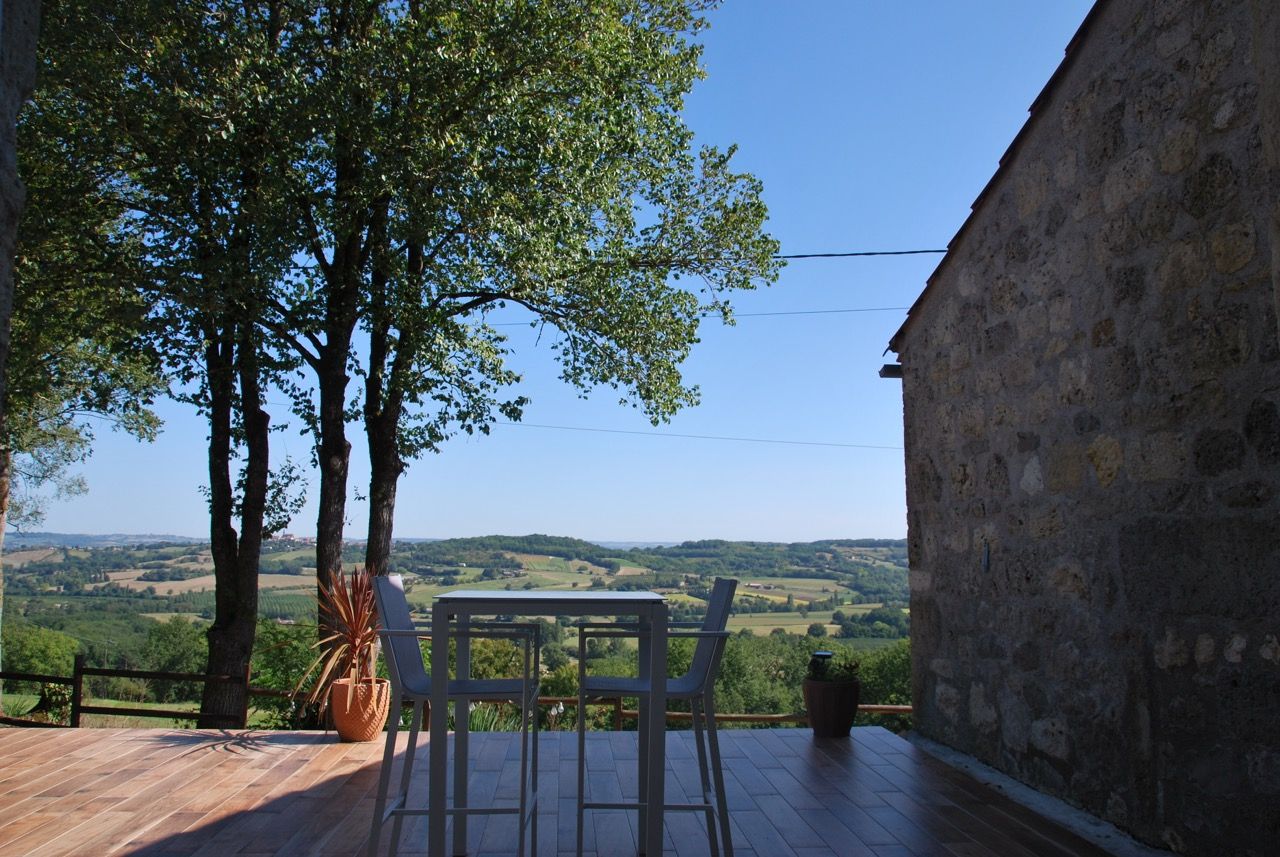 House with indoor pool and terraces and splendid view in Occitanie, Lot (46) - Image 7