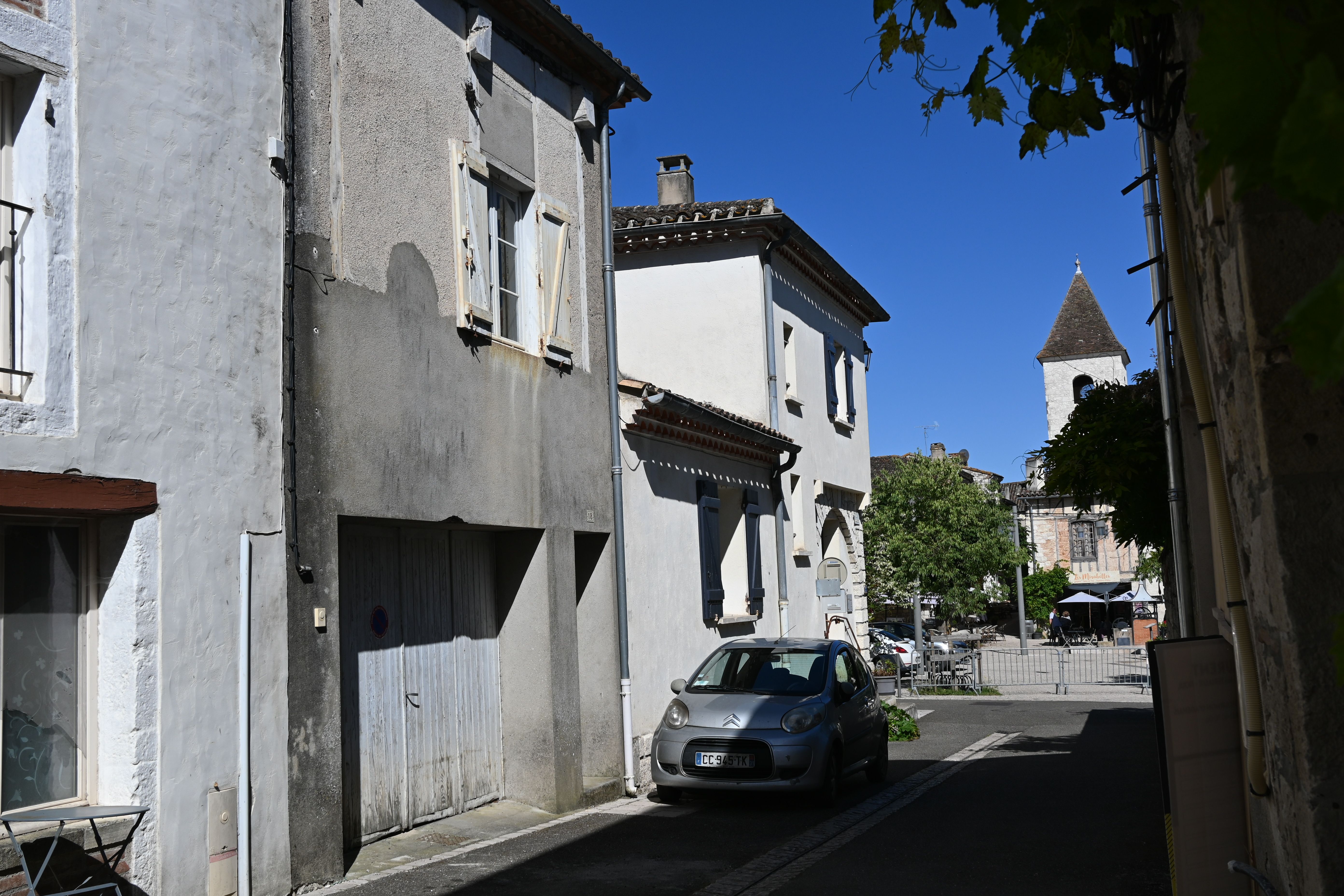 Former Post Office Renovated with Courtyard and Outbuilding in the Heart of Tournon-d’Agenais in Nouvelle-Aquitaine, Lot-et-Garonne (47) - Image 31