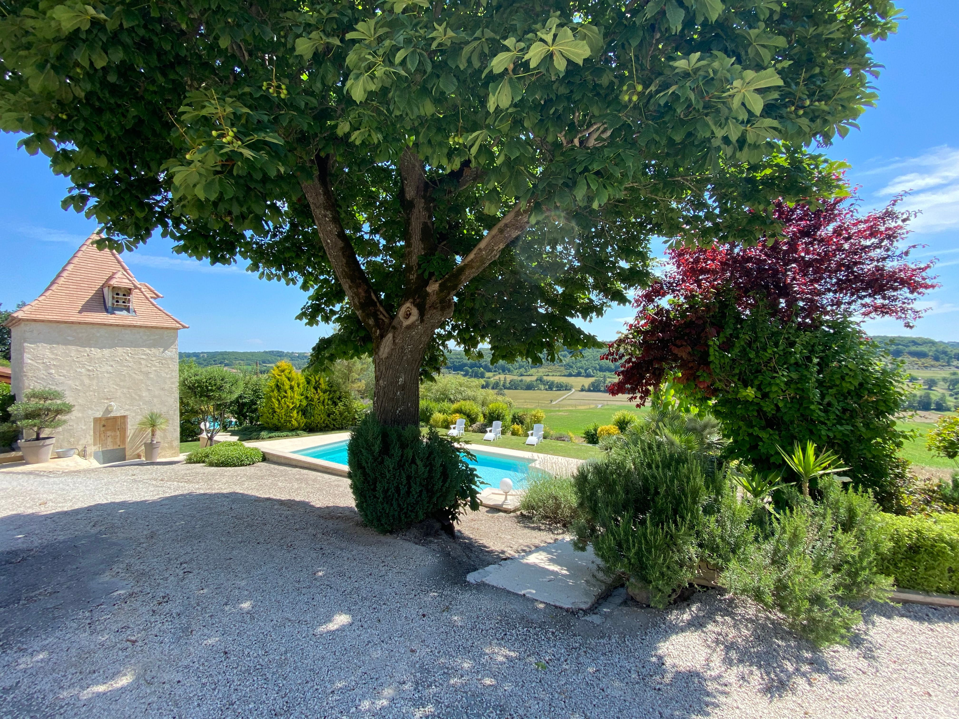 Charming stone house with gîte and swimming pool in Occitanie, Lot (46) - Image 38