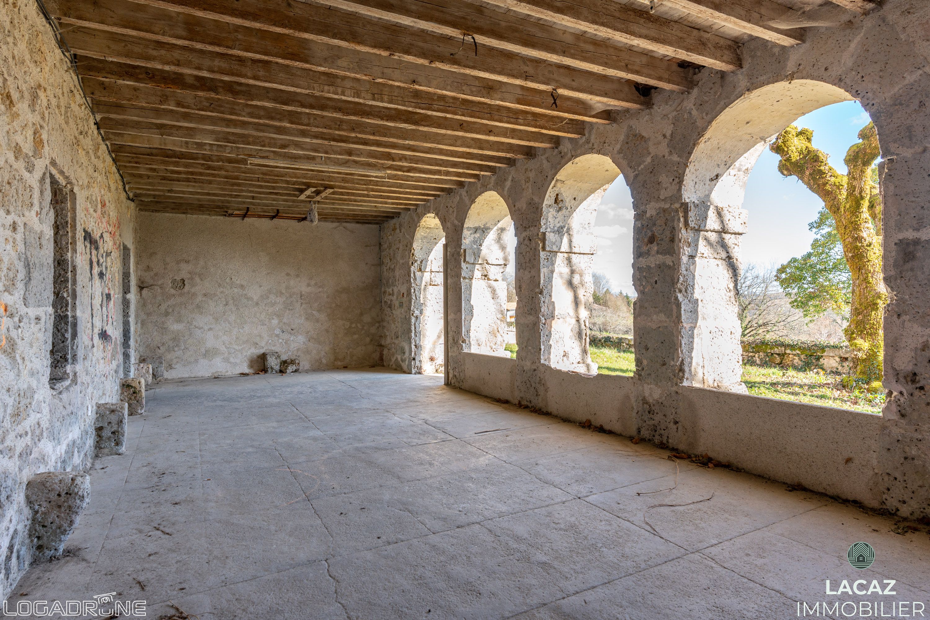 Former school for renovation in Prayssas in Occitanie, Lot (46) - Image 7