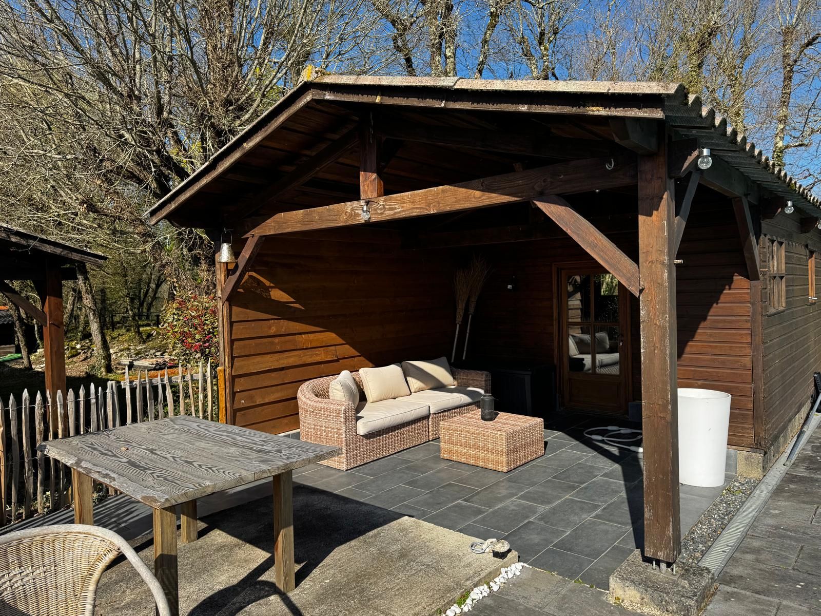 Magnificent estate with swimming pool, outbuildings, and equestrian facilities – over 7 hectares in Occitanie, Lot (46) - Image 39