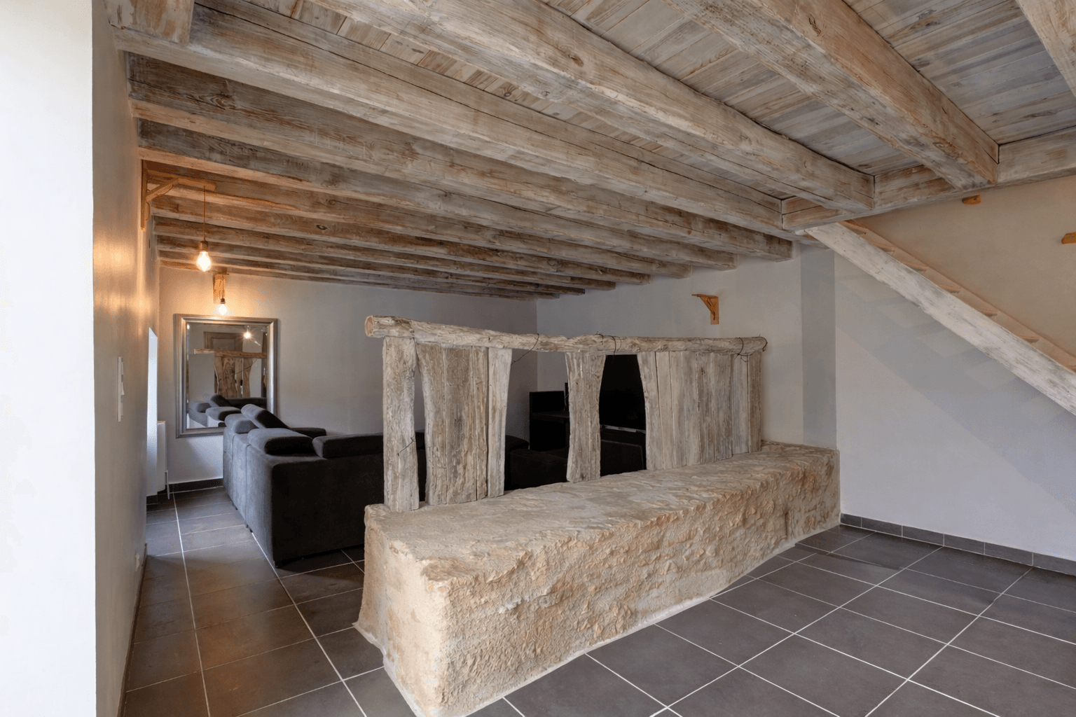Village house with pool and garden in Occitanie, Lot (46) - Image 25
